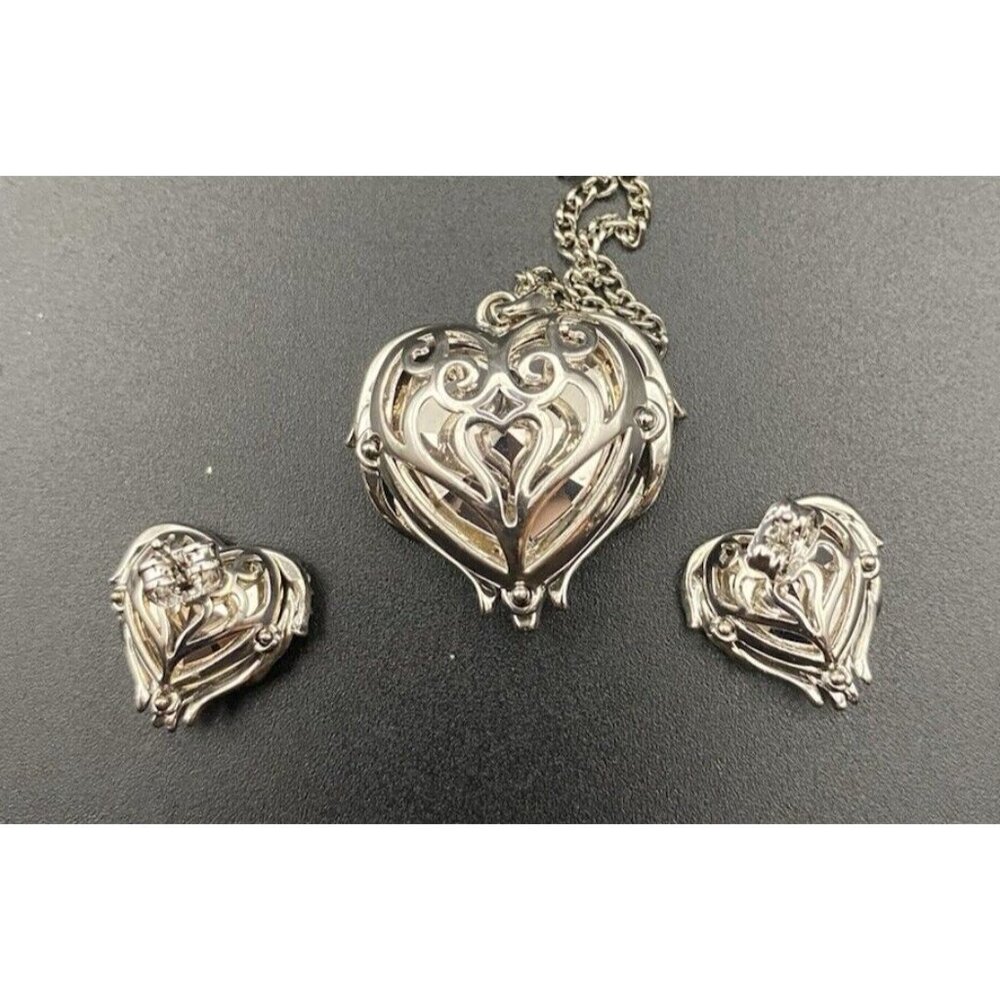 Angel Wing Pendant & Pierced Earring CZ Mystical Puffy Heart White Gold Finish - Picture 8 of 8